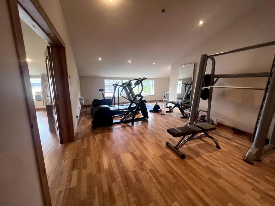 Langside Apartments Newhouse 外观 照片